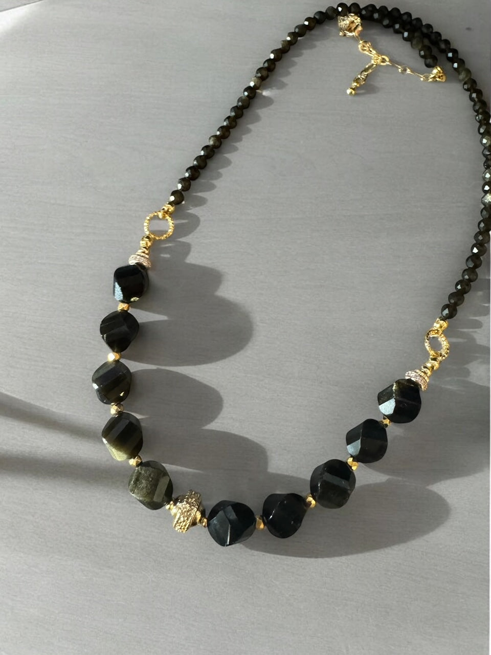 Collier Frida en Obsidienne dorée