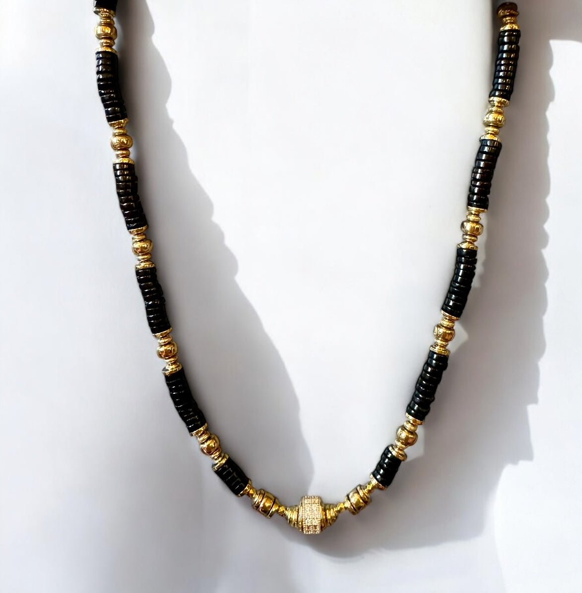 Collier Éclipse en onyx noir