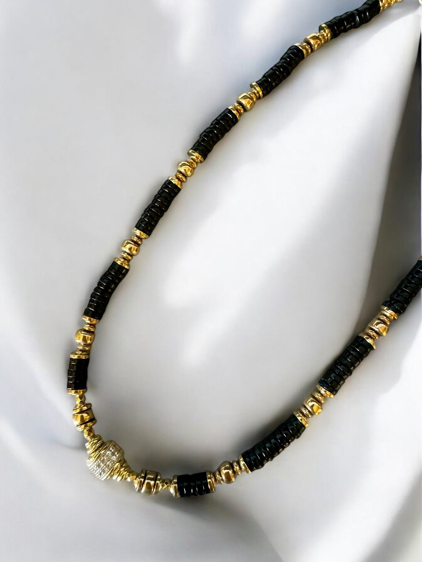 Collier Éclipse en onyx noir