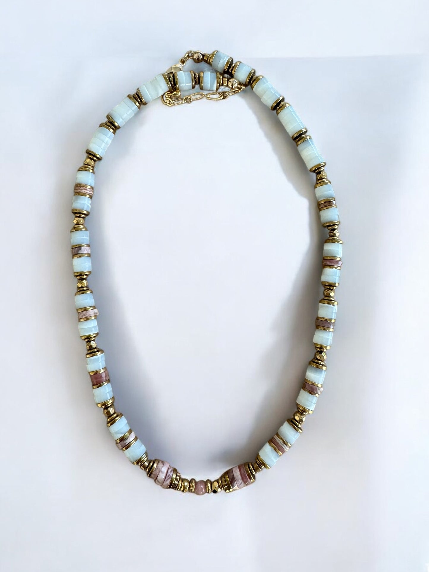 Collier Honolulu en Rhodocrosite et Nacre blanche