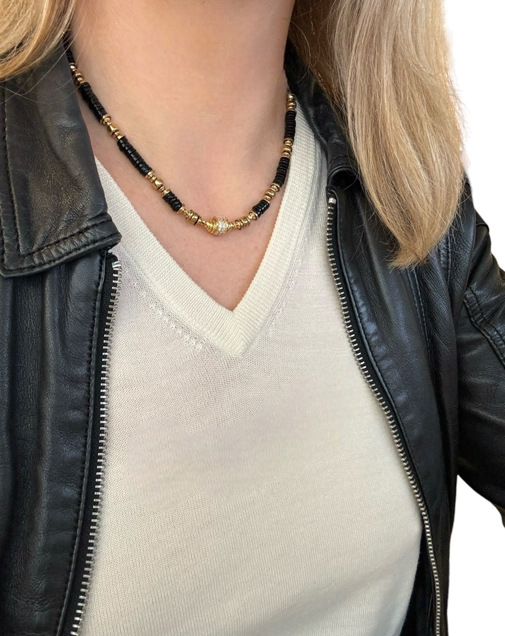Collier Éclipse en onyx noir