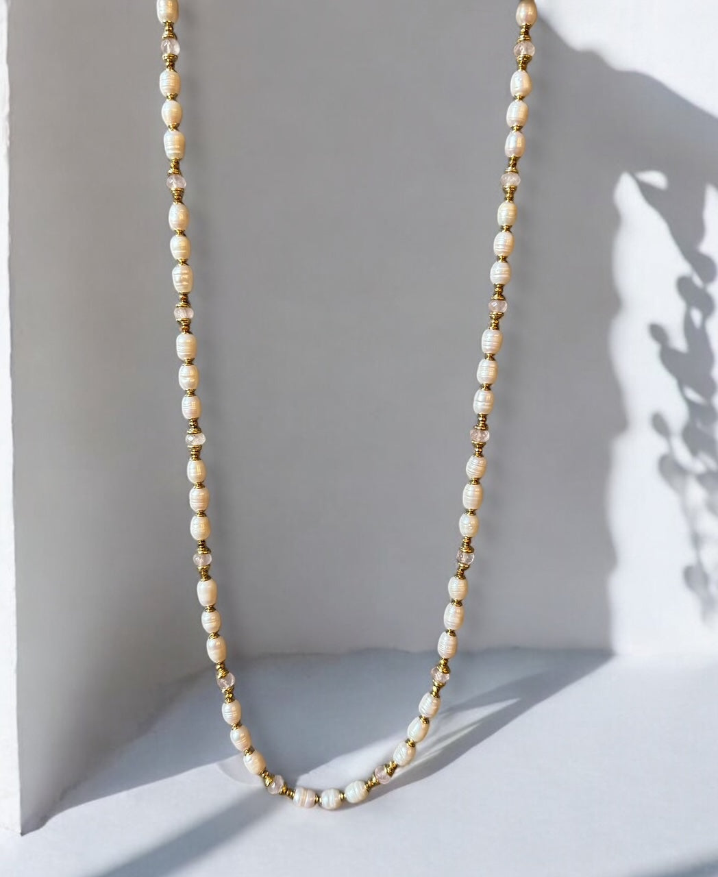 Sautoir Eugénie en Perles de culture et Quartz rose