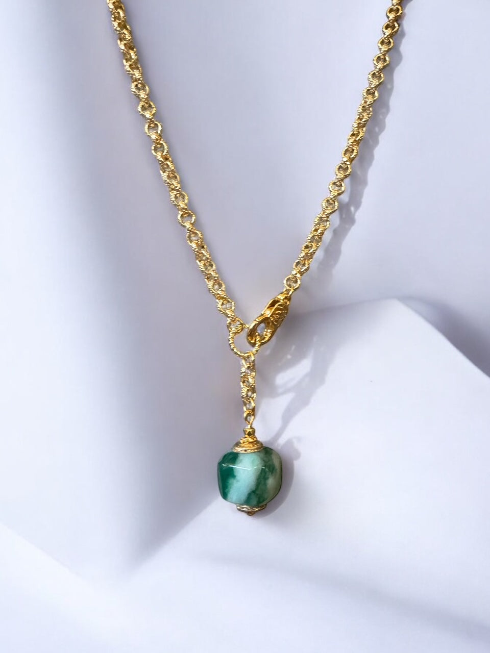 Collier Ipanema en Agate fleur de cerisier verte