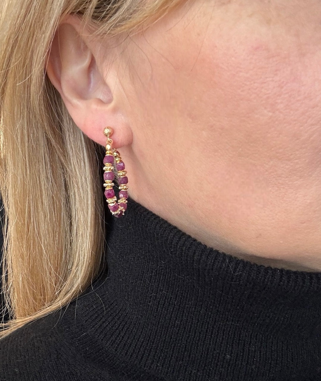 Boucles d'oreilles Diana créoles en Rubis