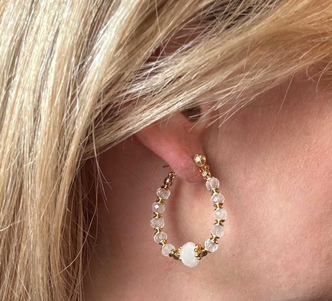 Boucles d'oreilles Diana créoles en Pierre de lune