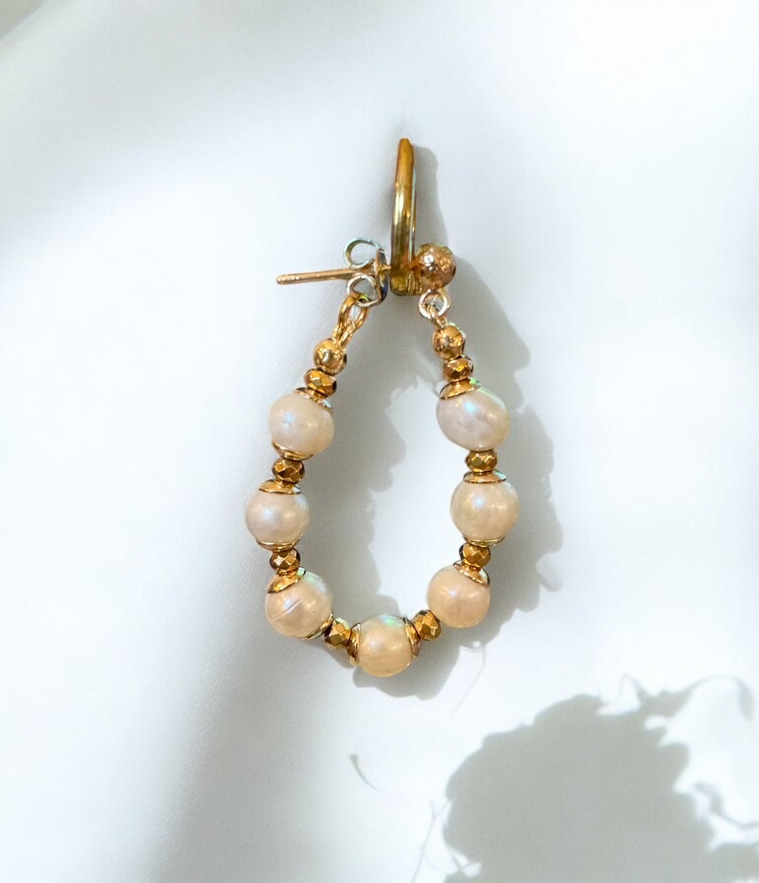 Boucles d'oreilles Diana créoles en Perle de culture