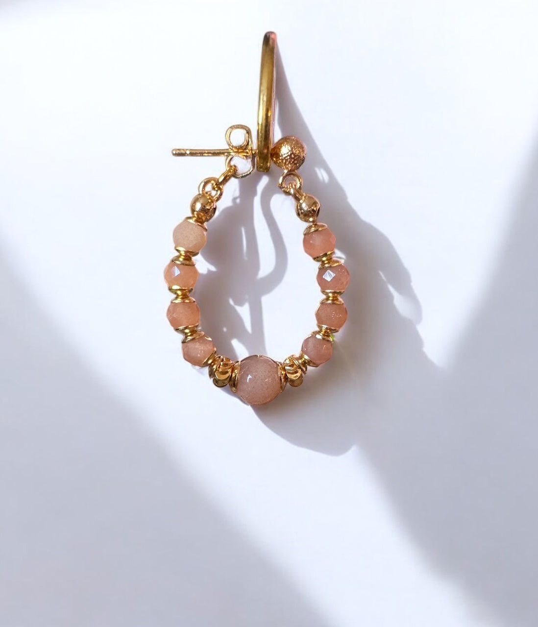 Boucles d'oreilles Diana créoles en Pierre de soleil