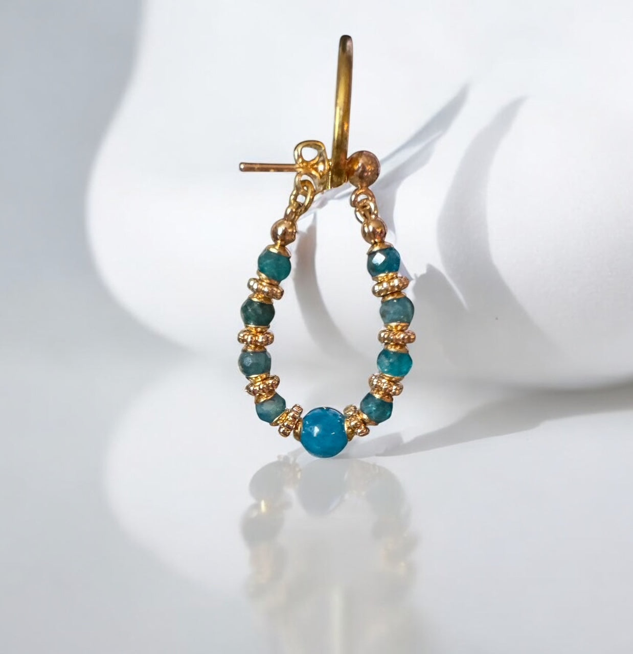 Boucles d'oreilles Diana créoles en Apatite
