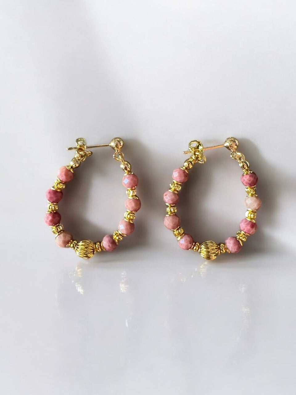 Boucles d'oreilles Diana créoles en Rhodonite
