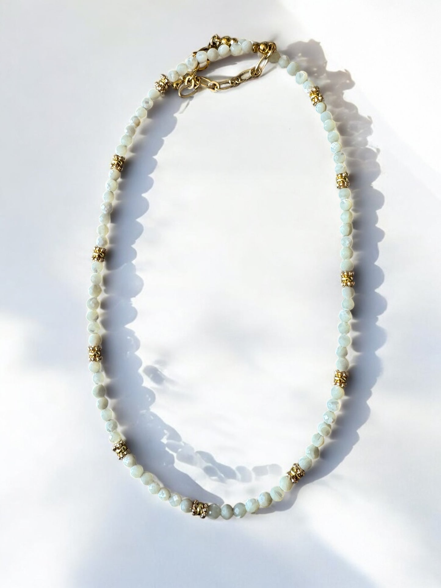 Collier Eden en Nacre blanche pierres fines