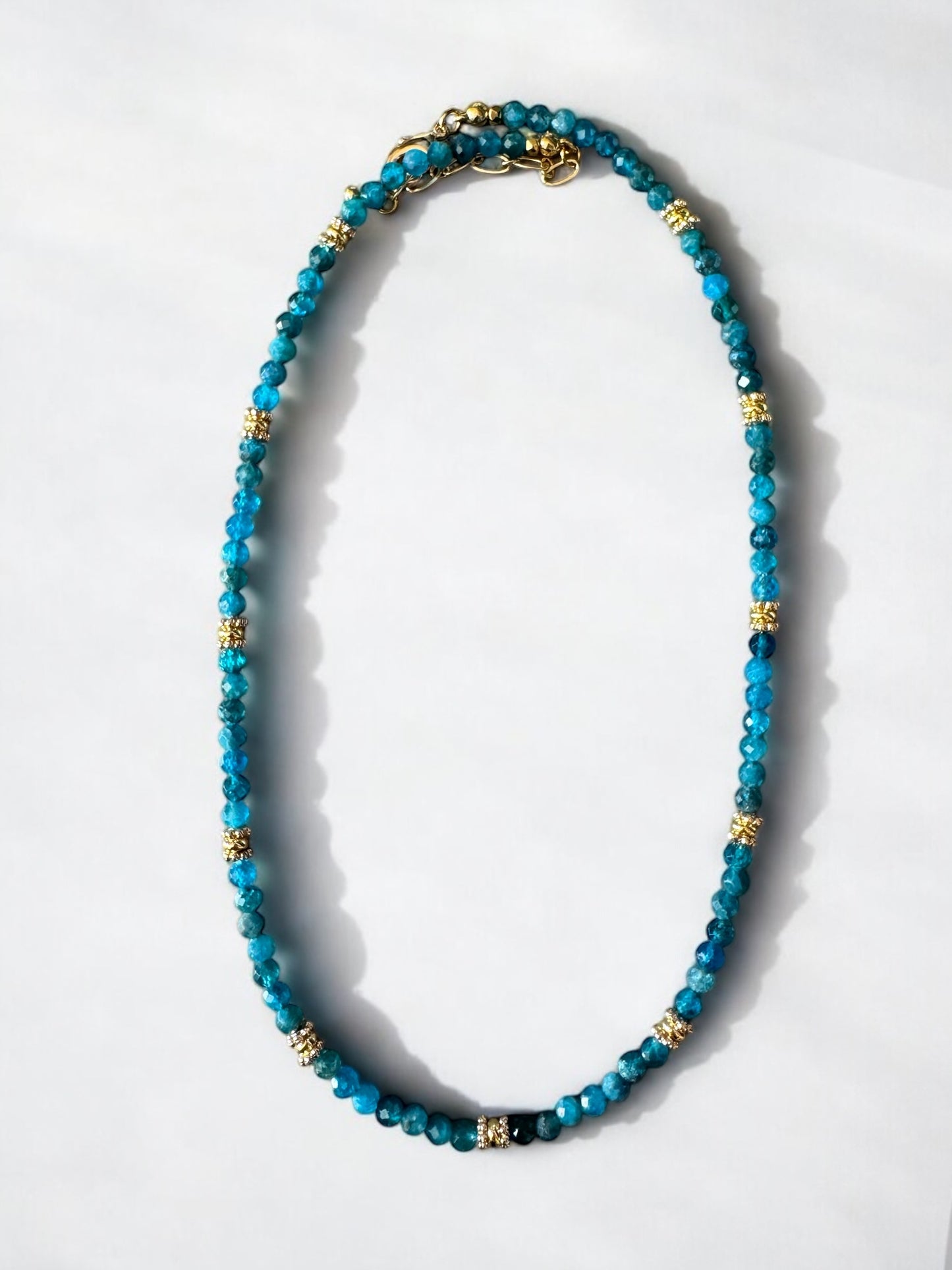 Collier Eden en Apatite pierres fines