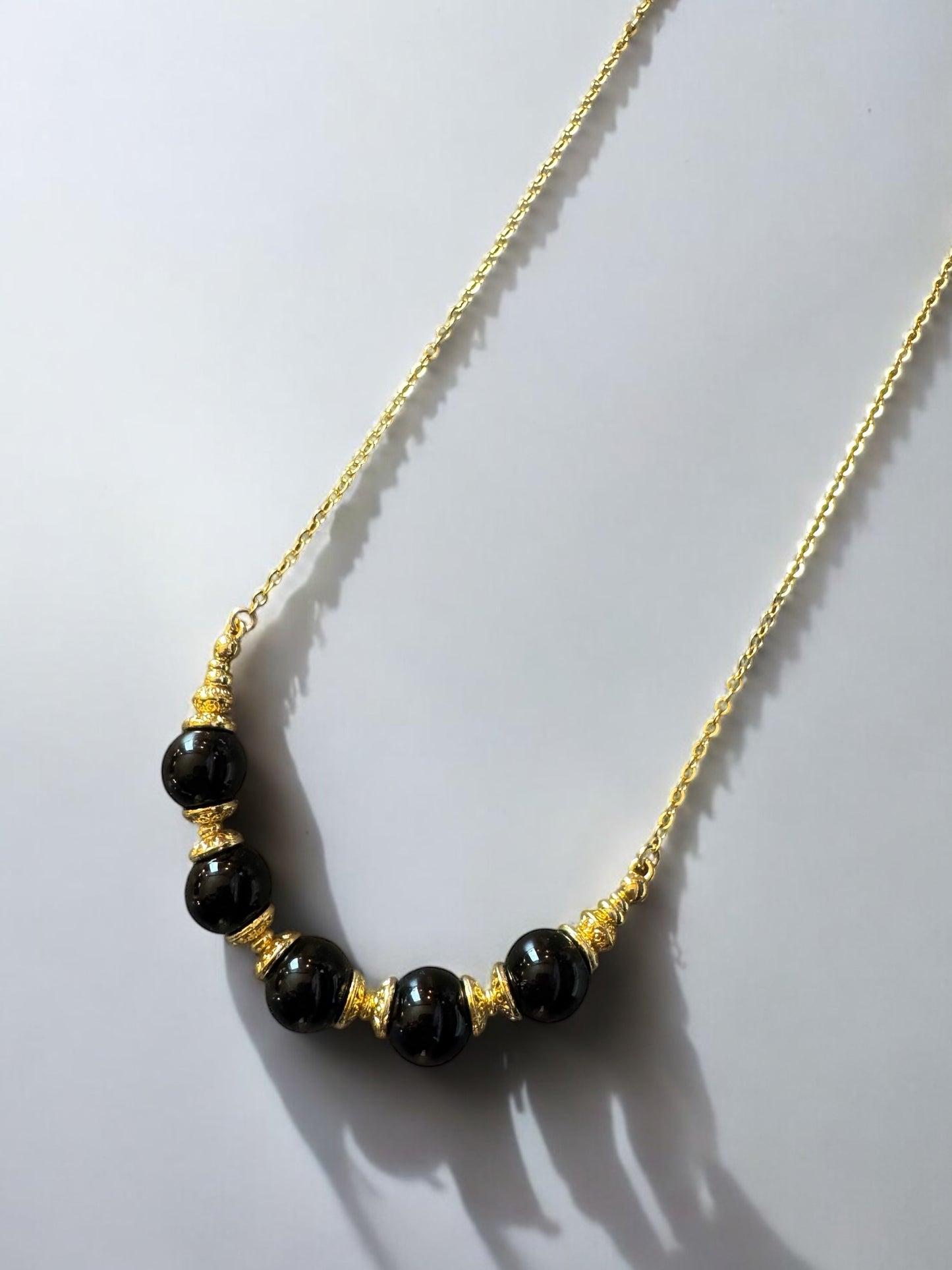 Collier Lioréa en Onyx noir sur chaine fine