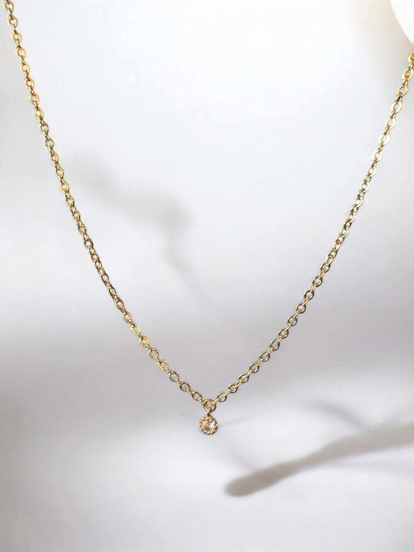 Collier ras de cou Orphée solitaire zirconium sur chaine fine