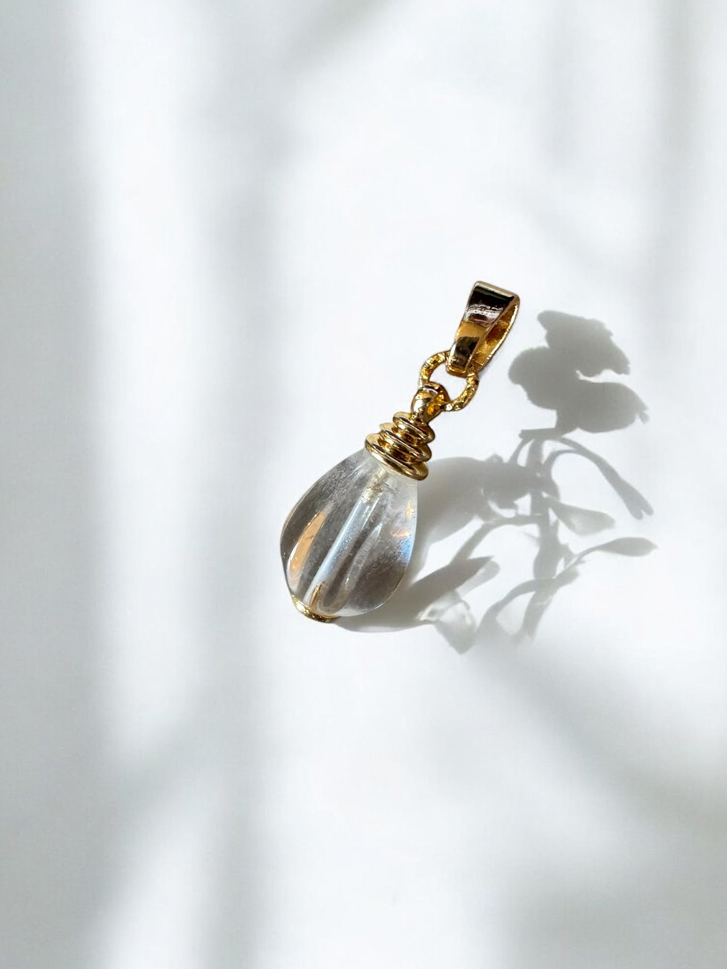 Pendentif Lumina en Cristal de Roche