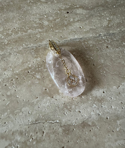 Pendentif Lumina en Quartz rose et fleur