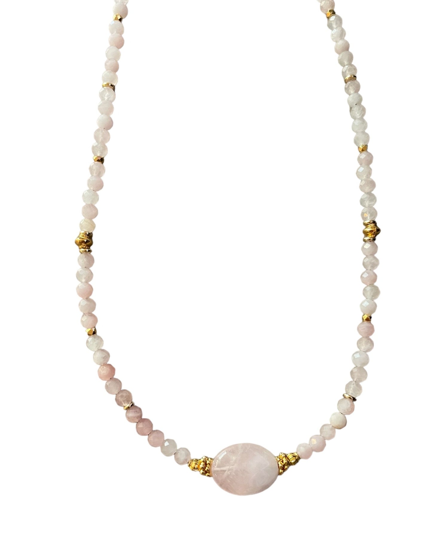 Collier Eden en Quartz rose ovale et pierres fines