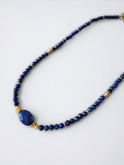 Collier Eden en Lapis lazuli ovale et pierres fines