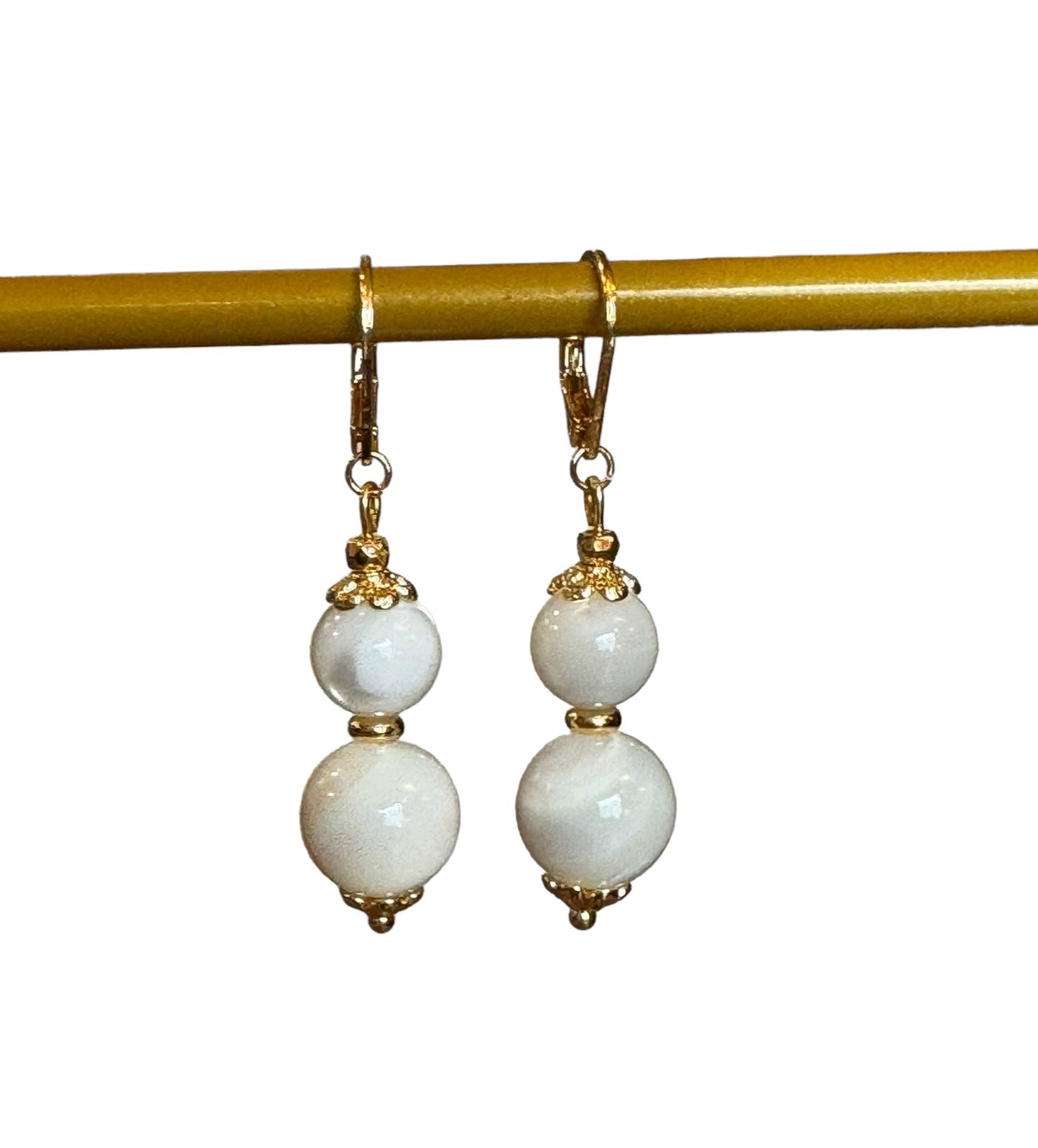 Boucles d'oreilles Luna longues en Nacre blanche