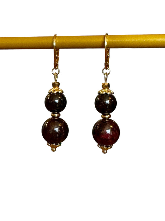 Boucles d'oreilles Luna longues en Grenat