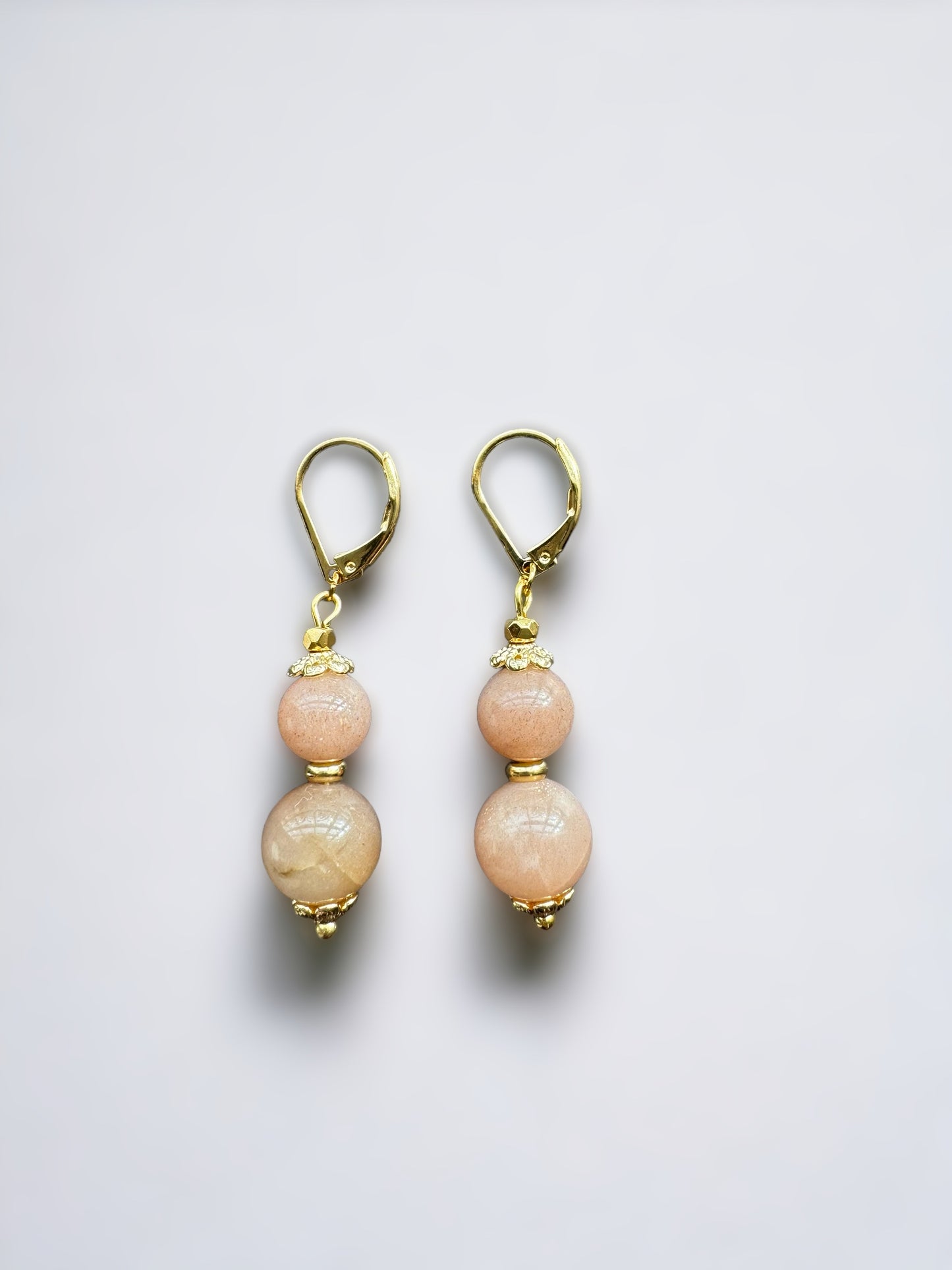 Boucles d'oreilles Luna longues en Pierre de soleil