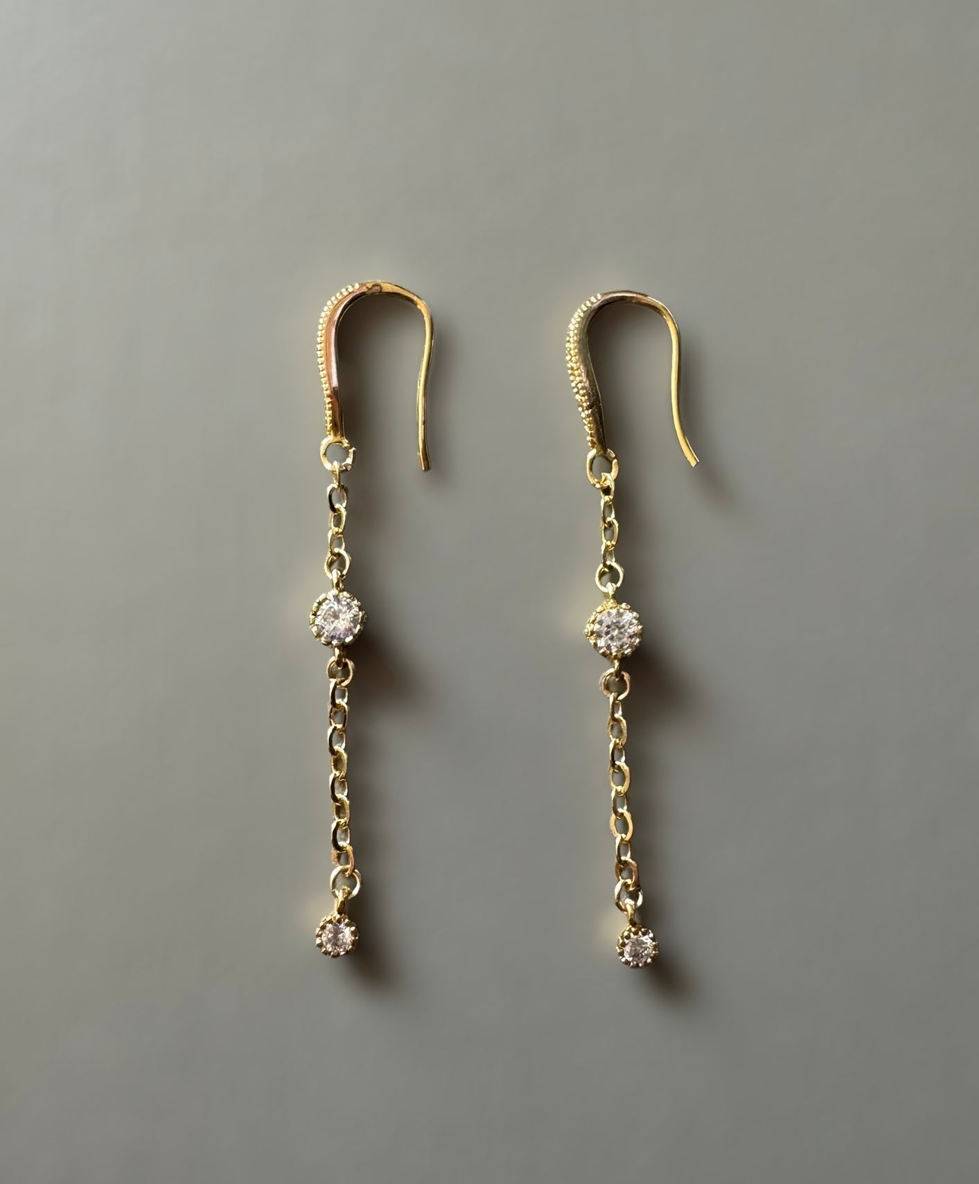 Boucles d'oreilles Orphée pendantes avec zirconium