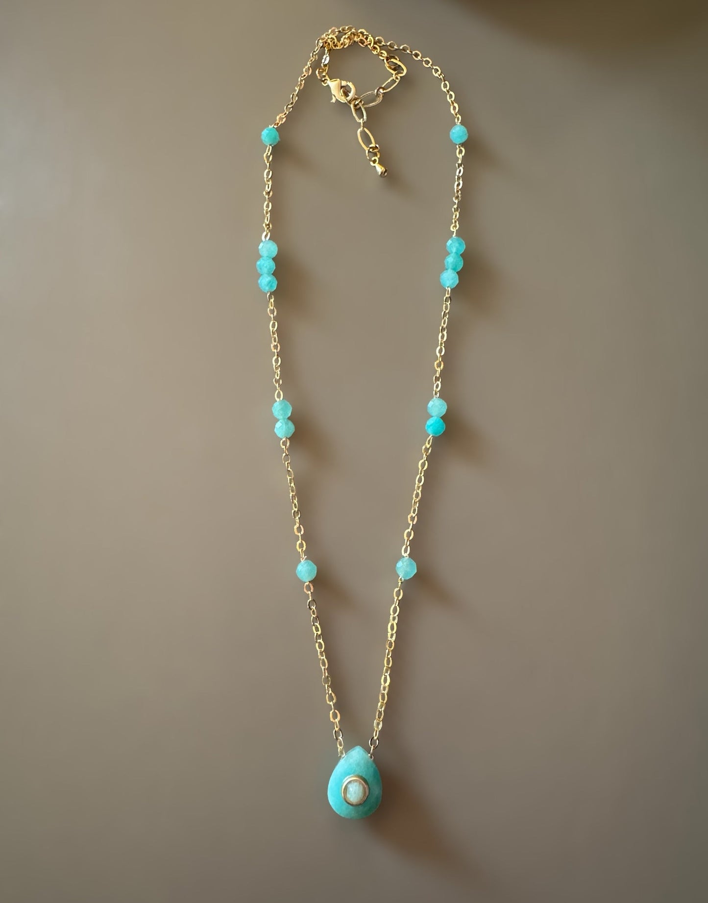 Collier Nefertiti en Amazonite