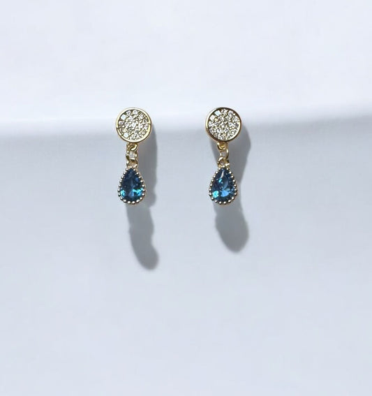 Boucles d'oreilles Orphée avec gouttes en zirconium bleu " saphir "