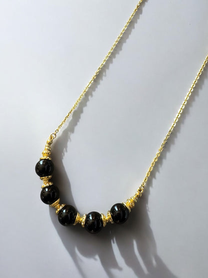 Collier Lioréa en Onyx noir sur chaine fine