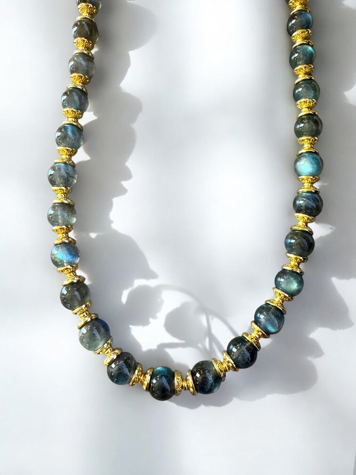 Collier Lioréa en Labradorite