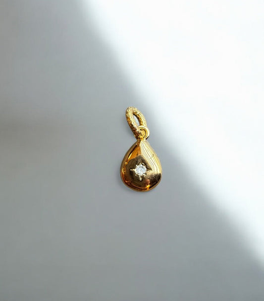 Pendentif Doria goutte avec oxyde de zirconium étoilé