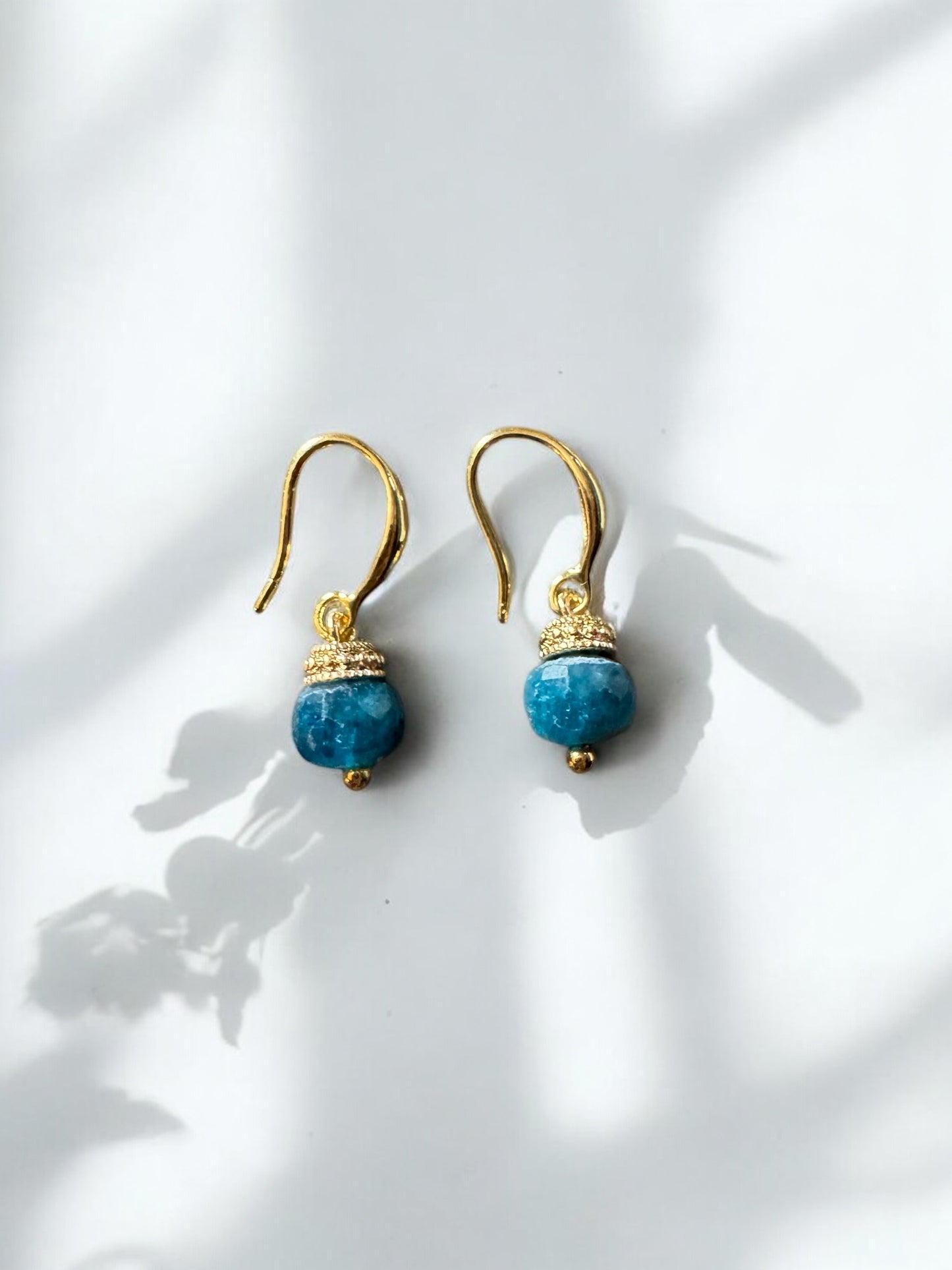 Boucles d'oreilles Olympe en Apatite