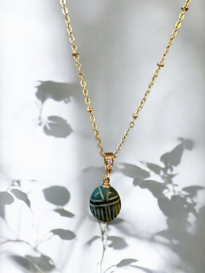 Pendentif Ramsès scarabée en Émeraude