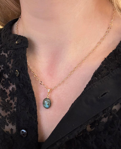 Pendentif Ramsès scarabée en Labradorite