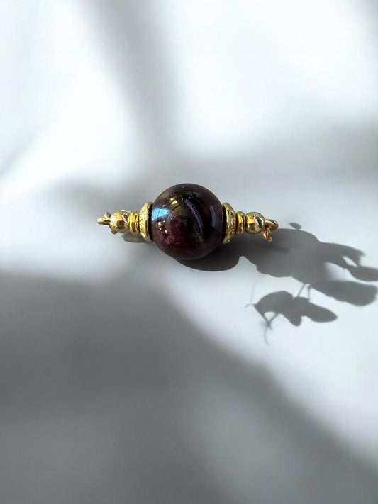 Pierre Métamorphose en Grenat