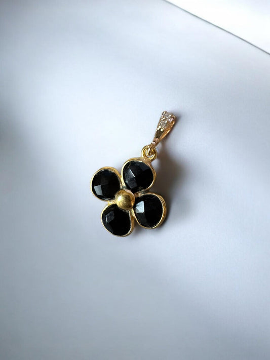 Pendentif fleur en Onyx noir