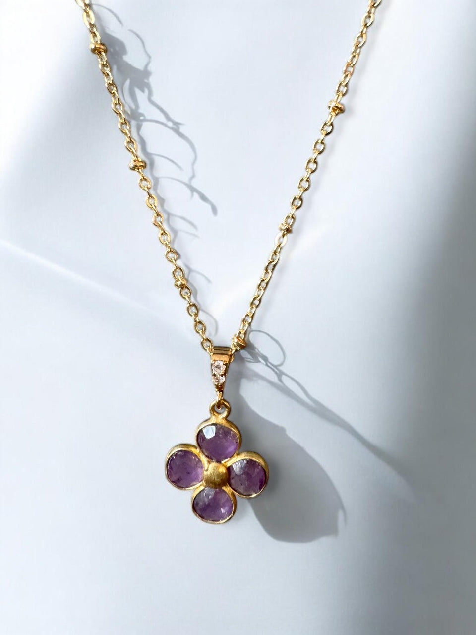 Pendentif fleur en Améthyste