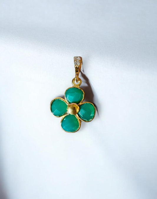 Pendentif fleur en Onyx vert