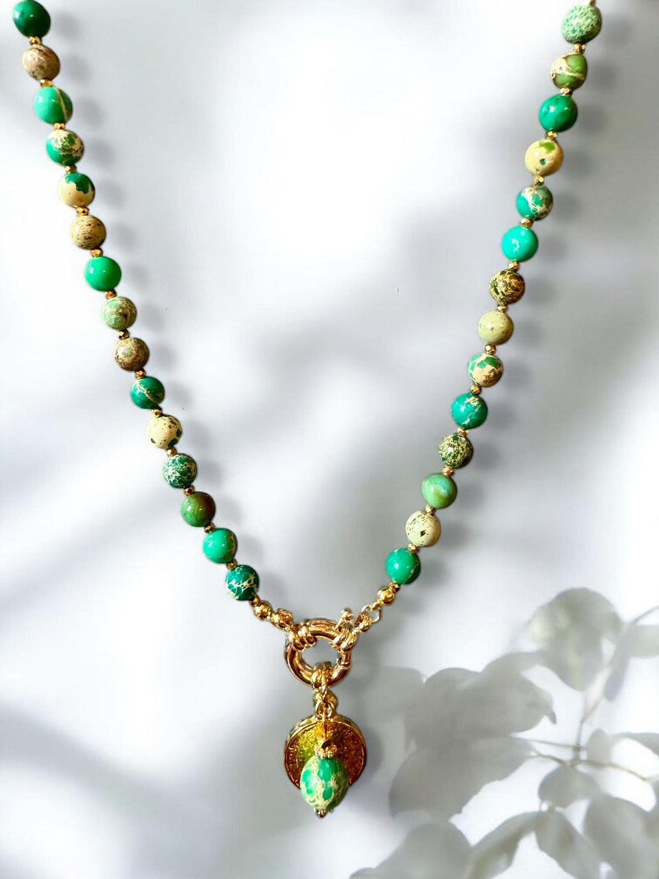 Collier Athena en Jaspe impérial vert Émeraude